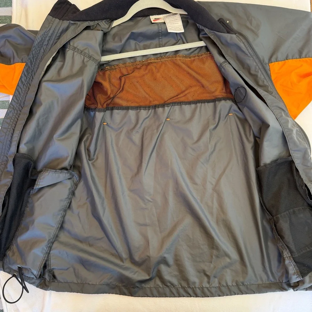 Vintage Nike Windbreaker Jacket Men's L Gray Orange Y2K Lightweight Gorpcore